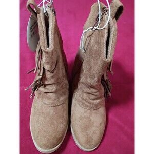 brown Jellypop Kurra kids' fringe boots featuring a soft. Size 12      #18